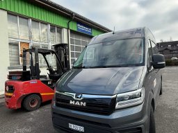 27.11.2025 Anfang Innenausbau, Wasser & Abwassertanks